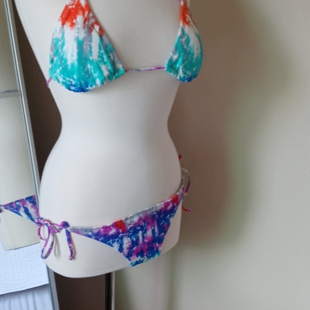 Cute size large 2 piece